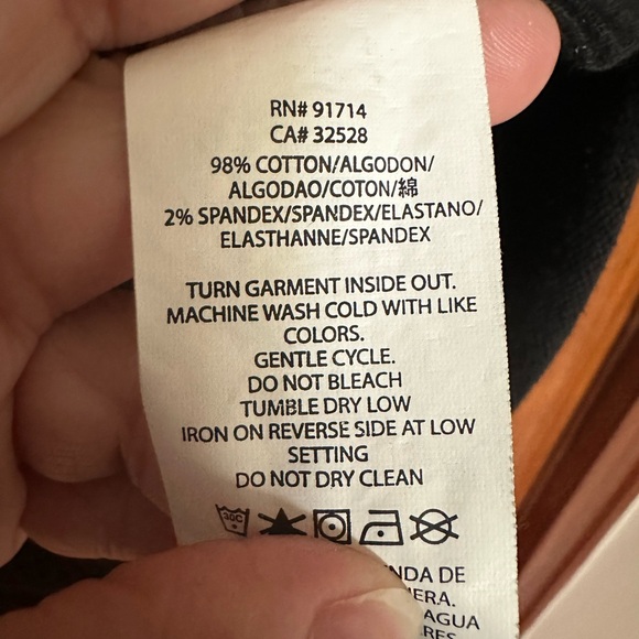 Armani Exchange Sweater in Size S - Picture 11 of 11